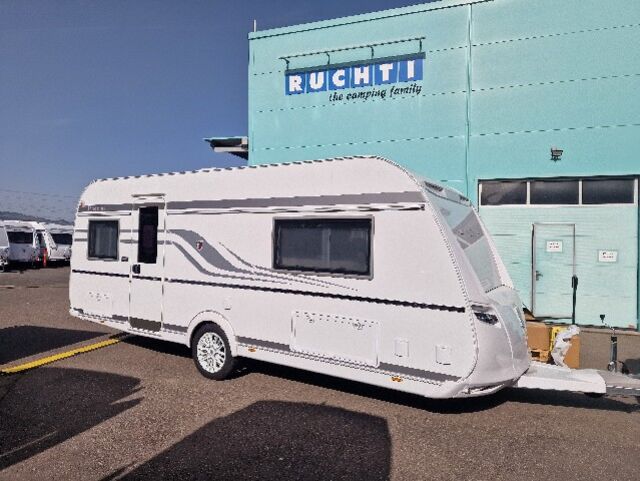 Meilleure offre du Marché du caravaning: Tabbert Puccini 550 E 2,3 (2, CHF 49'900.–, véhicules neuf