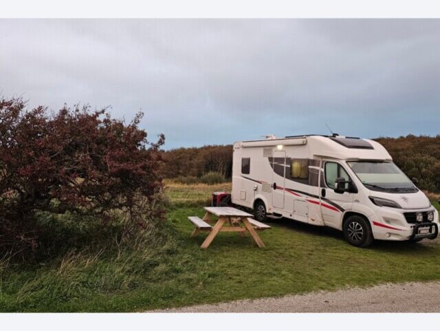 Top-Angebot Caravaning-Markt: Sunlight T64, Teilintegrierter, CHF 38'999.–, Occasionen